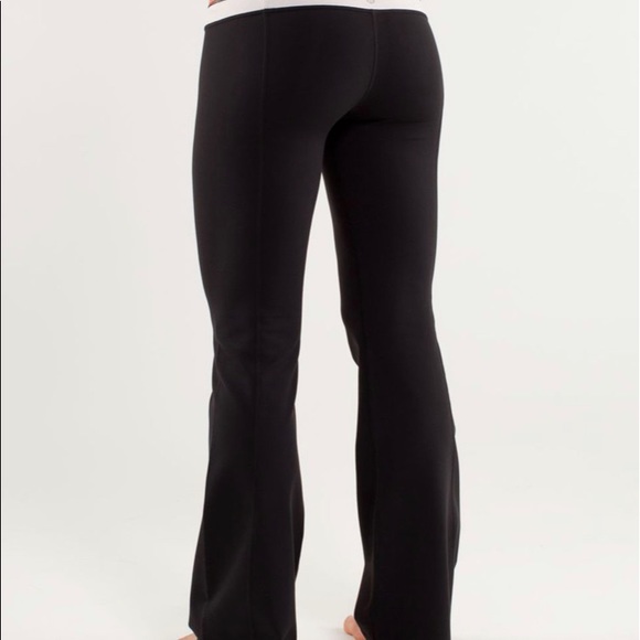 Lululemon Groove Pant (Reversible) - Picture 2 of 6
